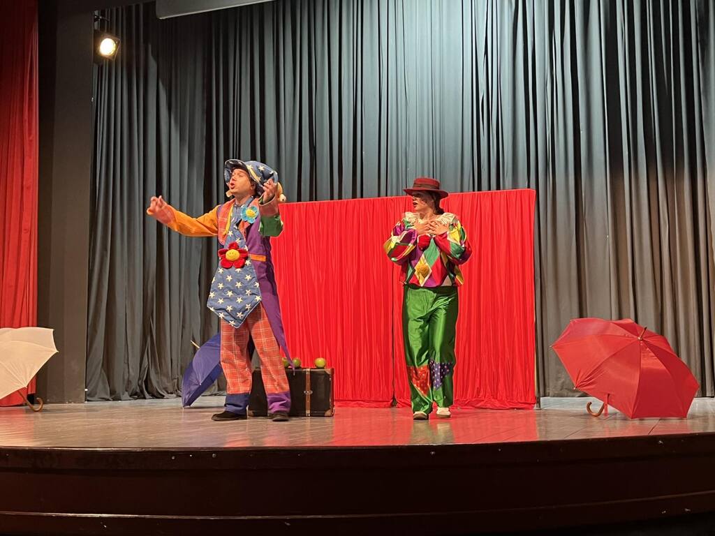 IMG 74791e2ae835fe875fe7384598694866 V